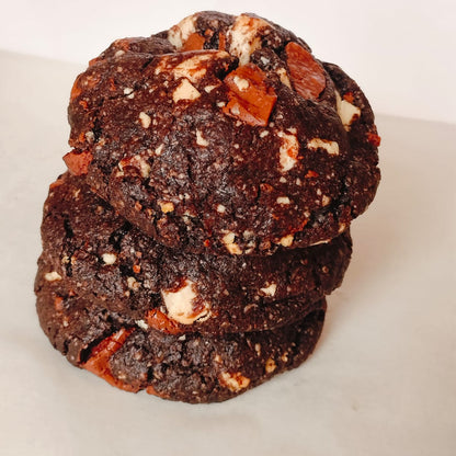 Classic Black &White - Gluten free Cookie